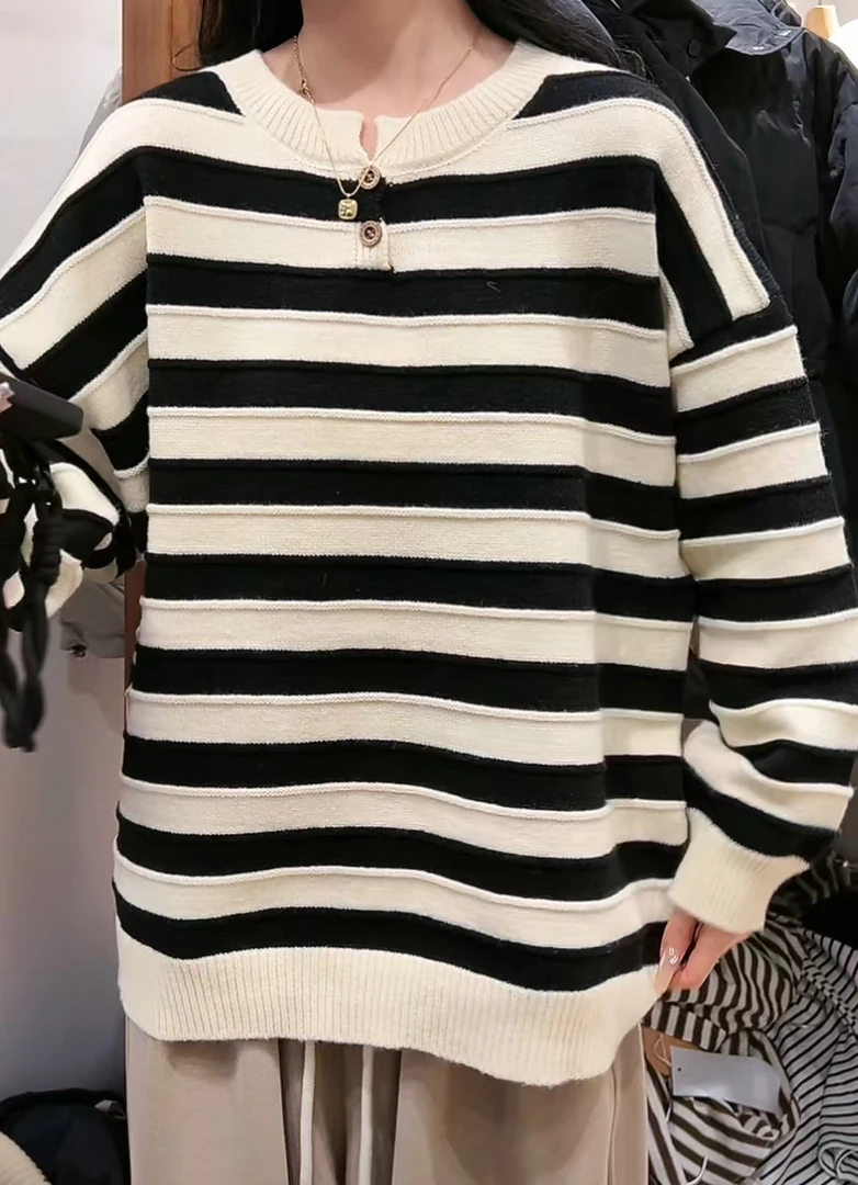 喜miss（103）时尚气质条纹上衣kc