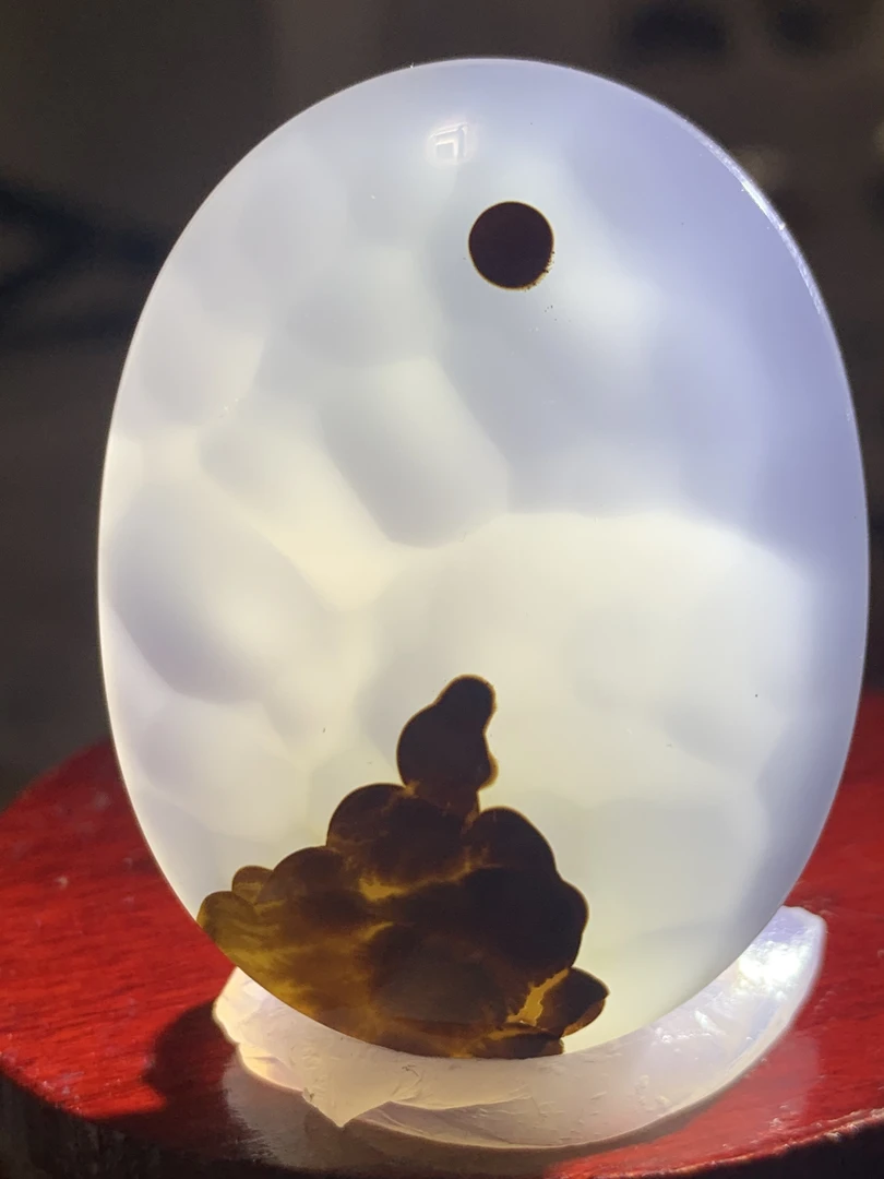 天然海洋玉髓，像型风景吊坠