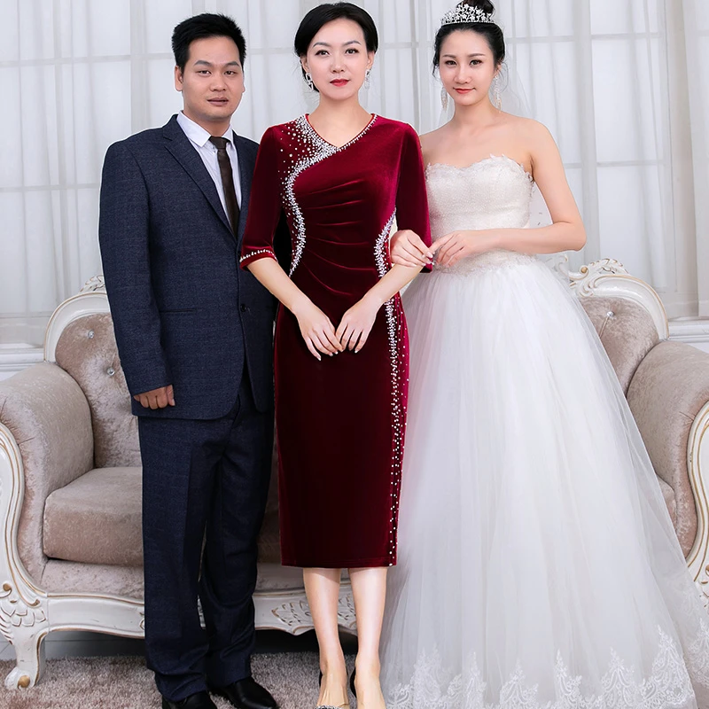 5482喜妈妈婚宴礼服高端质感金丝绒酒红色喜婆婆改良版显瘦连衣裙