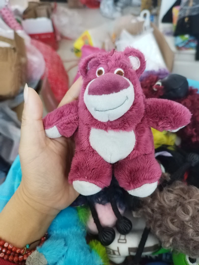 草莓熊挂件，带颗粒香味