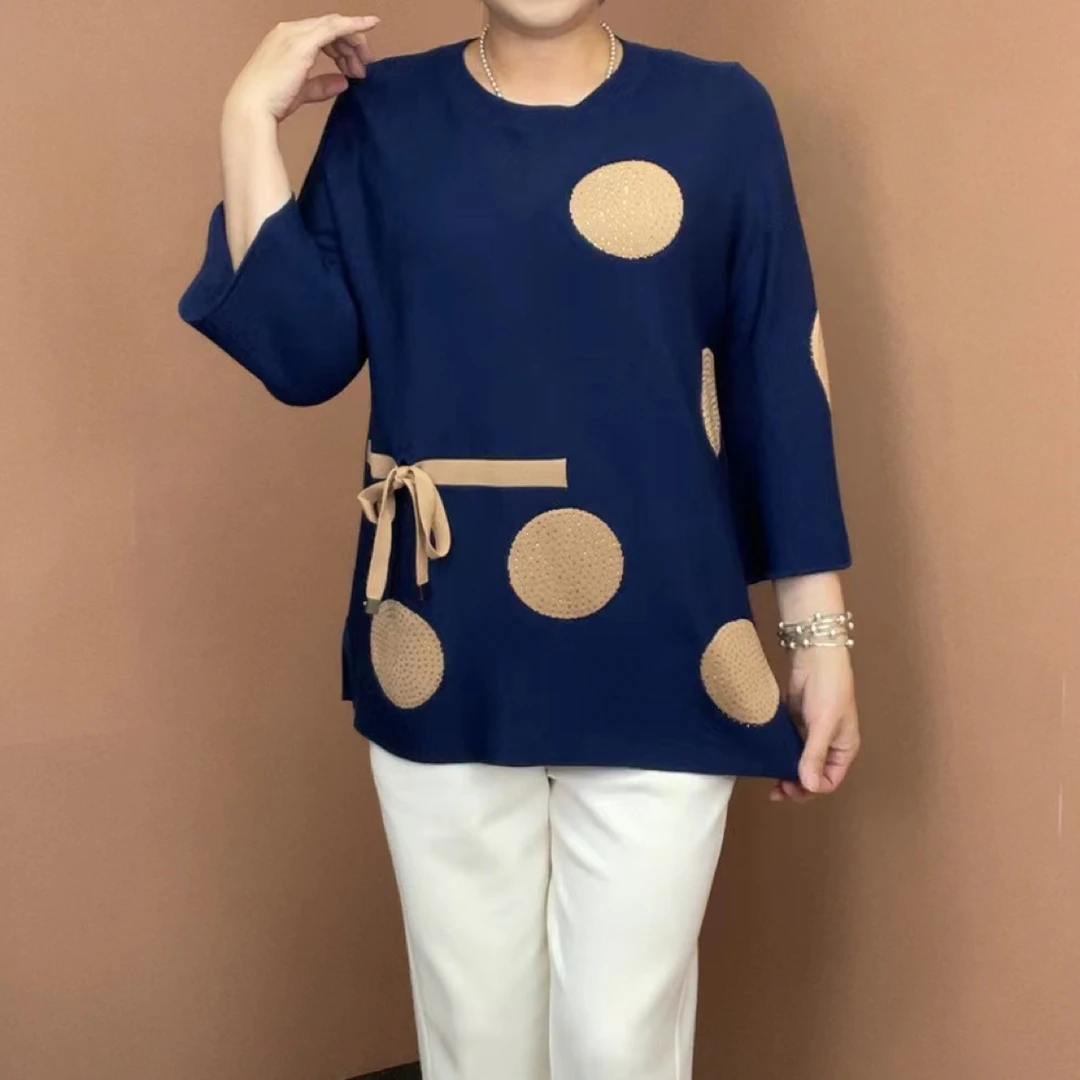 001新款圆领大点针织衫时尚洋气妈妈衫