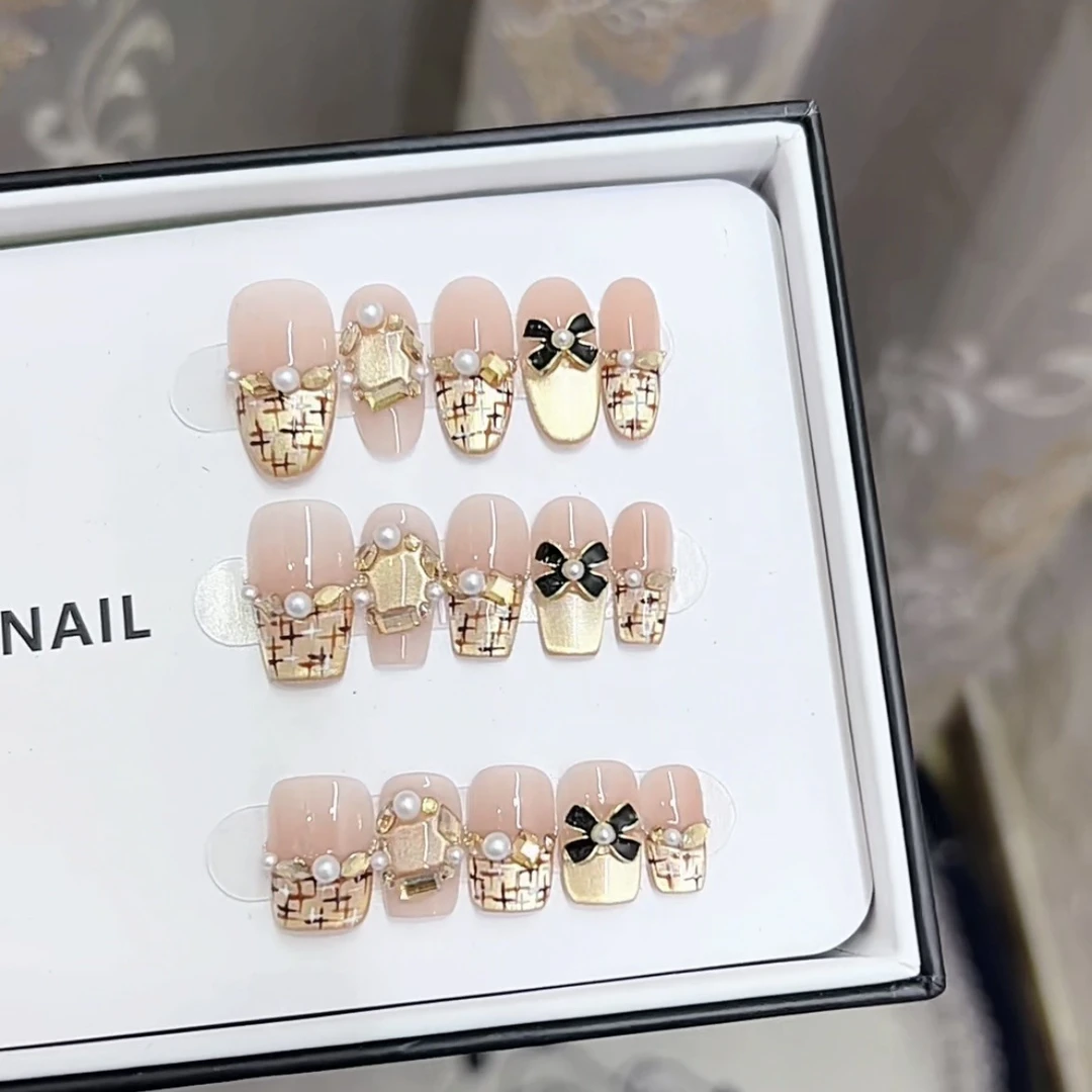 纯手工光疗穿戴甲小香风重复使用美甲可拆卸