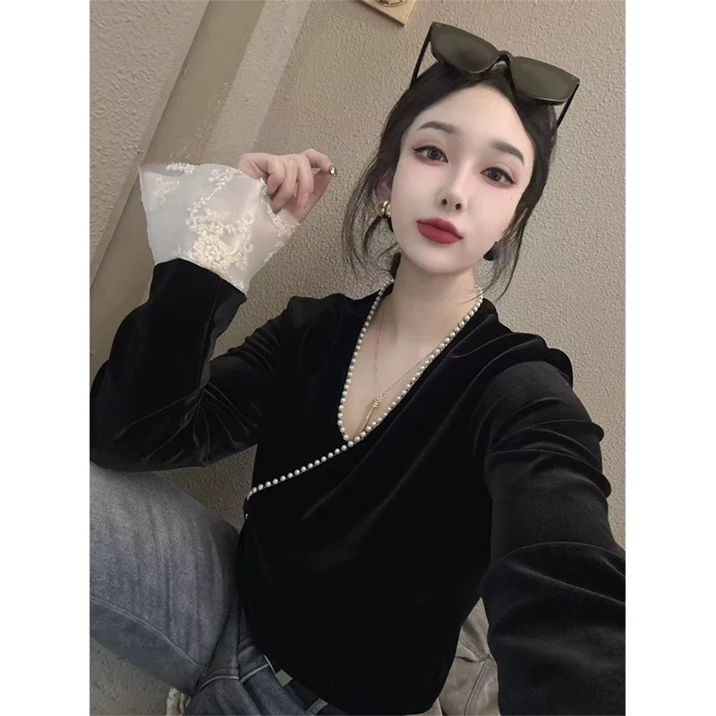 欧货重工串珠丝绒打底衫女2025秋冬新款复古宽松气质显瘦长袖衬衫