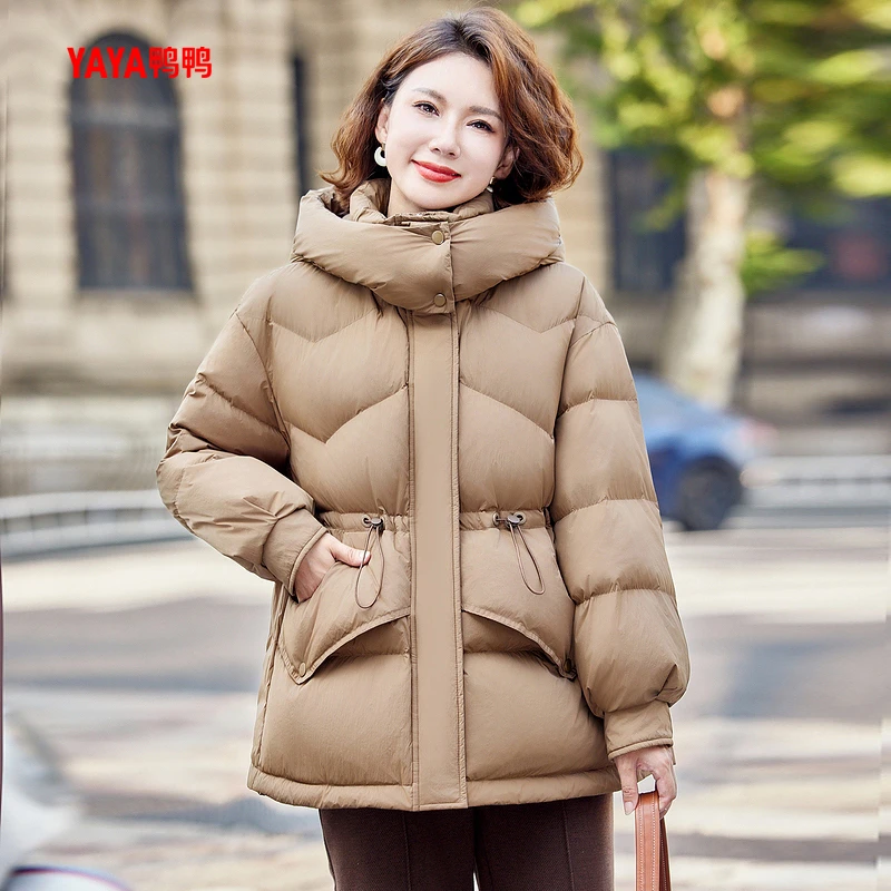鸭鸭妈妈冬装外套女加厚保暖连帽羽绒服女气质2024新款宽松白鸭绒