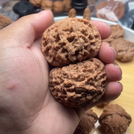 文玩核桃把件星***?文玩核桃手把件儿