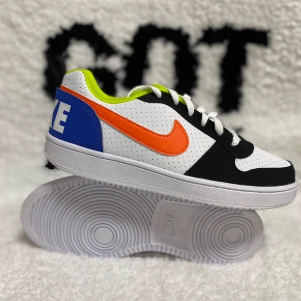 NIKE/耐克Court Borough Low GS皮革休闲防滑耐磨板鞋  9113