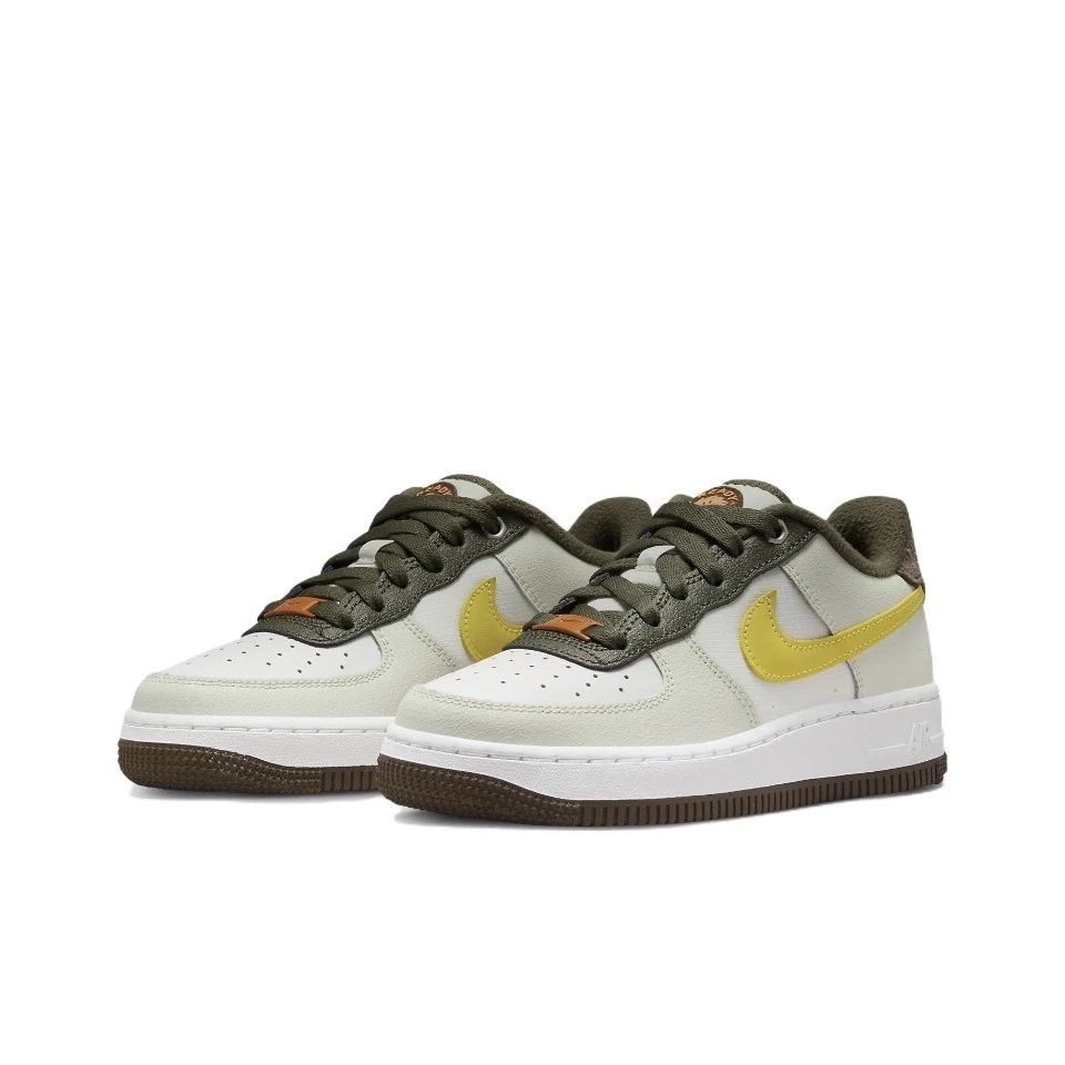 NIKE/耐克 大童/女士AIR FORCE 1 空军一号休闲百搭厚底板鞋 3647