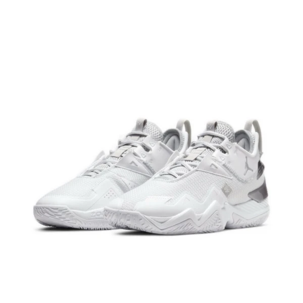 NIKE/耐克 Jordan 威少1代气垫减震中帮复古运动篮球鞋 0781