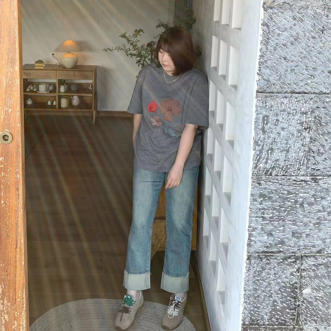 丽颖微胖订制 时尚休闲百搭宽松翻边直筒牛仔裤99103