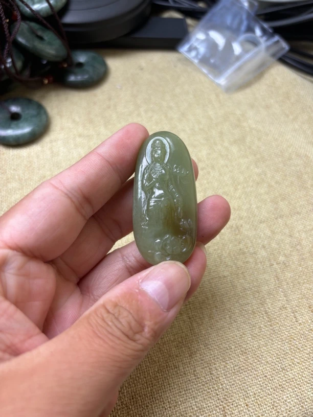 和田玉吊坠吊坠1