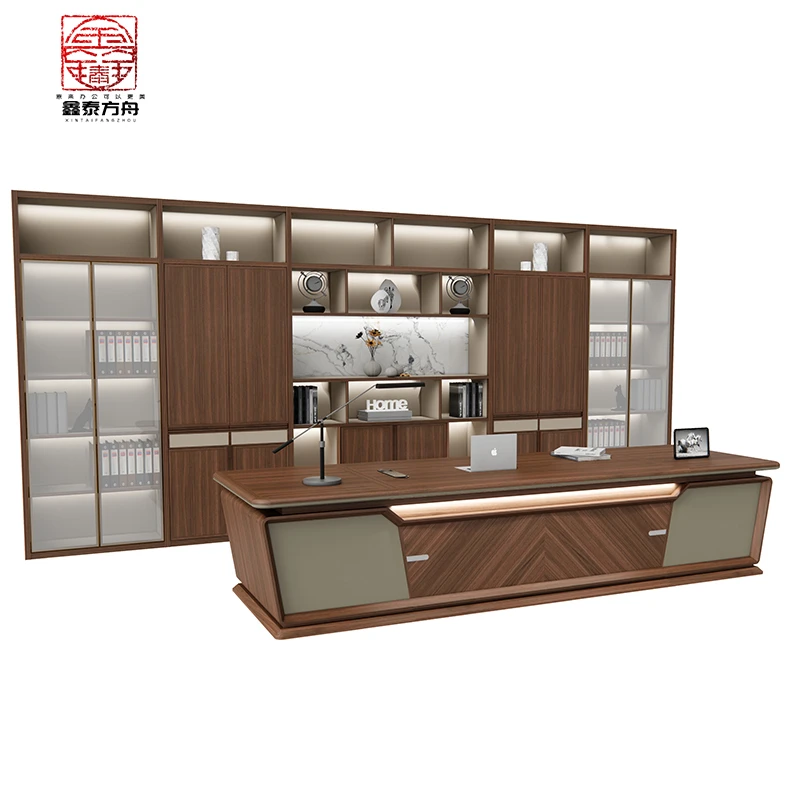 现代轻奢高级黑胡桃老板桌实木办公桌董事长大班台总裁高档办公室