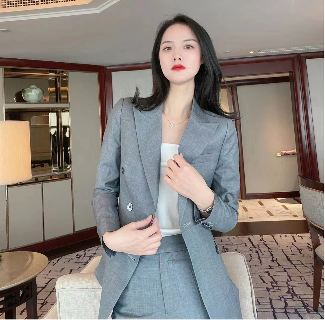 新款中灰色双排扣修身西装套装女显瘦职业西服春季穿搭娱