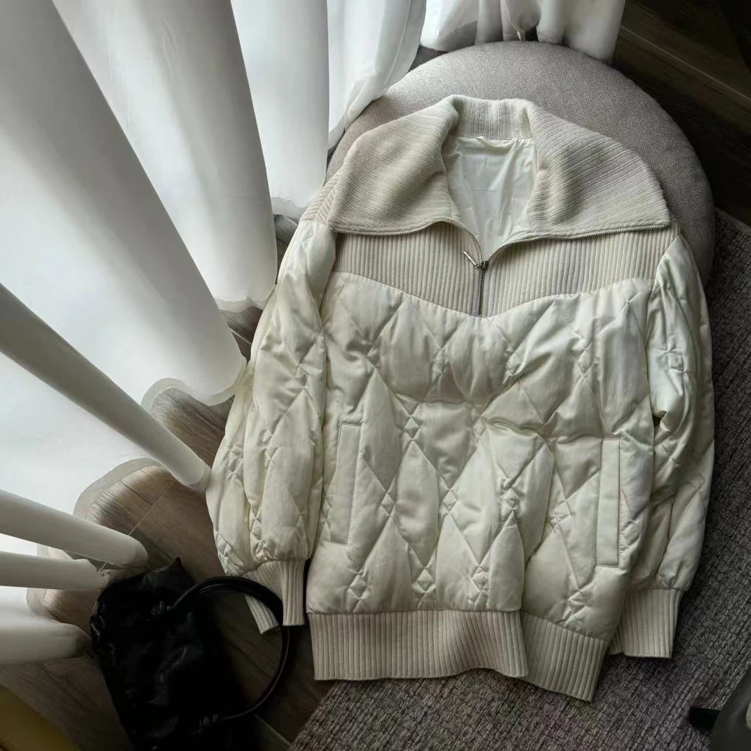 设计师秋冬时尚新款针织翻领菱形格套头羽绒服(1037)