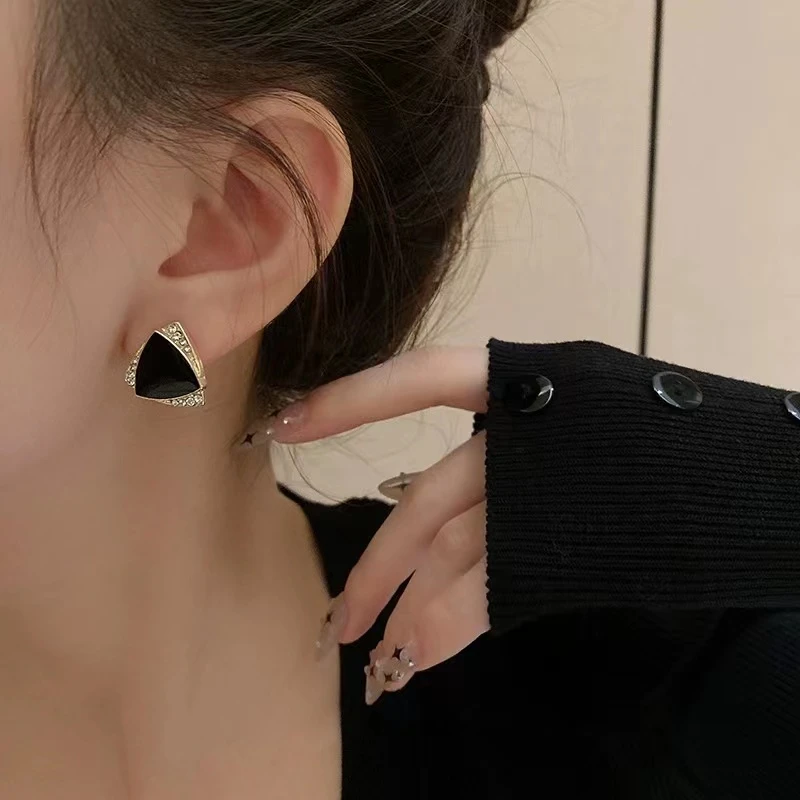 铜合金合成锆石耳饰 101时尚高级小众耳坠耳环耳钉女气质百搭耳环