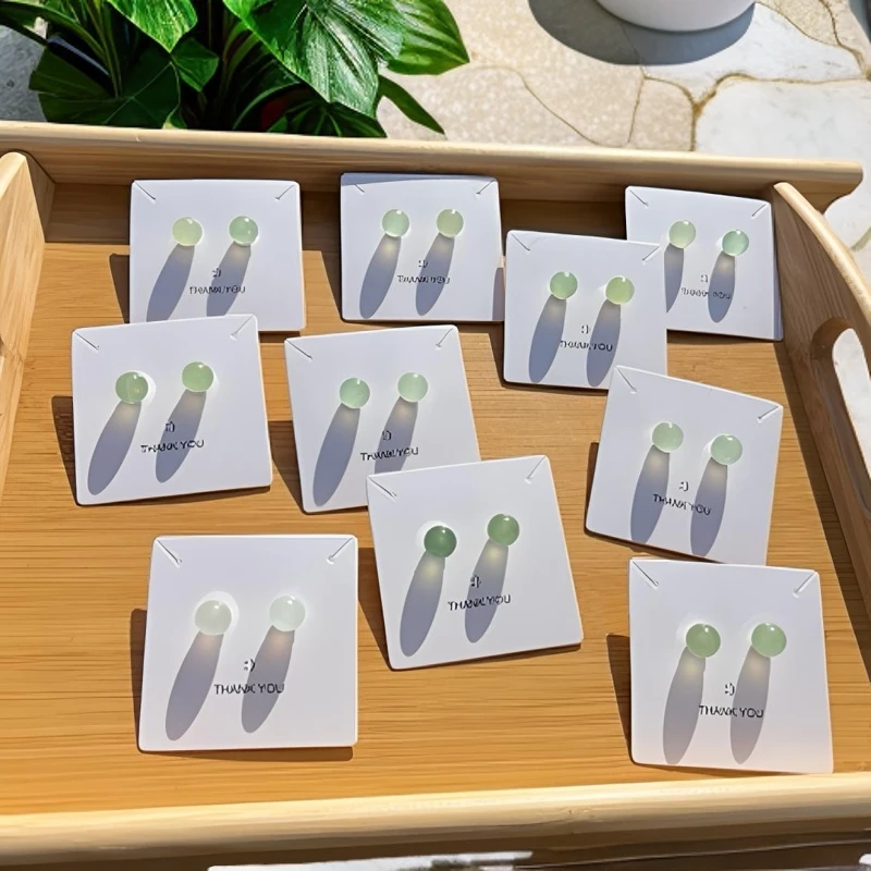 岫玉耳钉球球纯天然玉颜色随机发