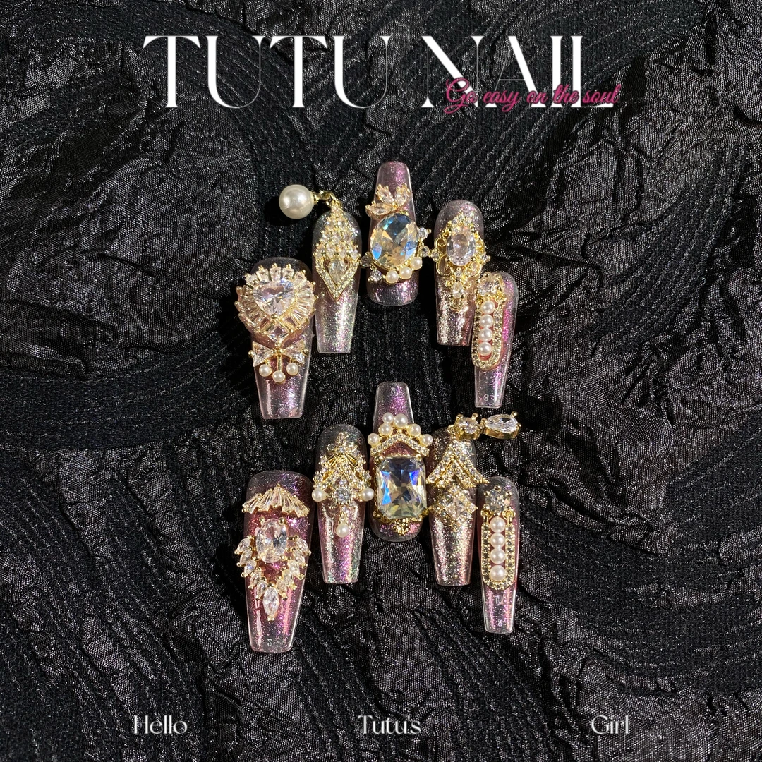 【金粉世家】TUTU NAIL手工穿戴可拆卸美甲重工返潮复古粉锆婚甲金