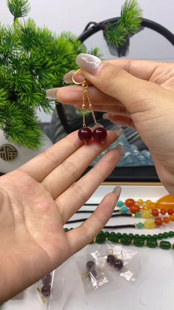 【闪购商品】血珀耳饰未镶嵌耳钩E16