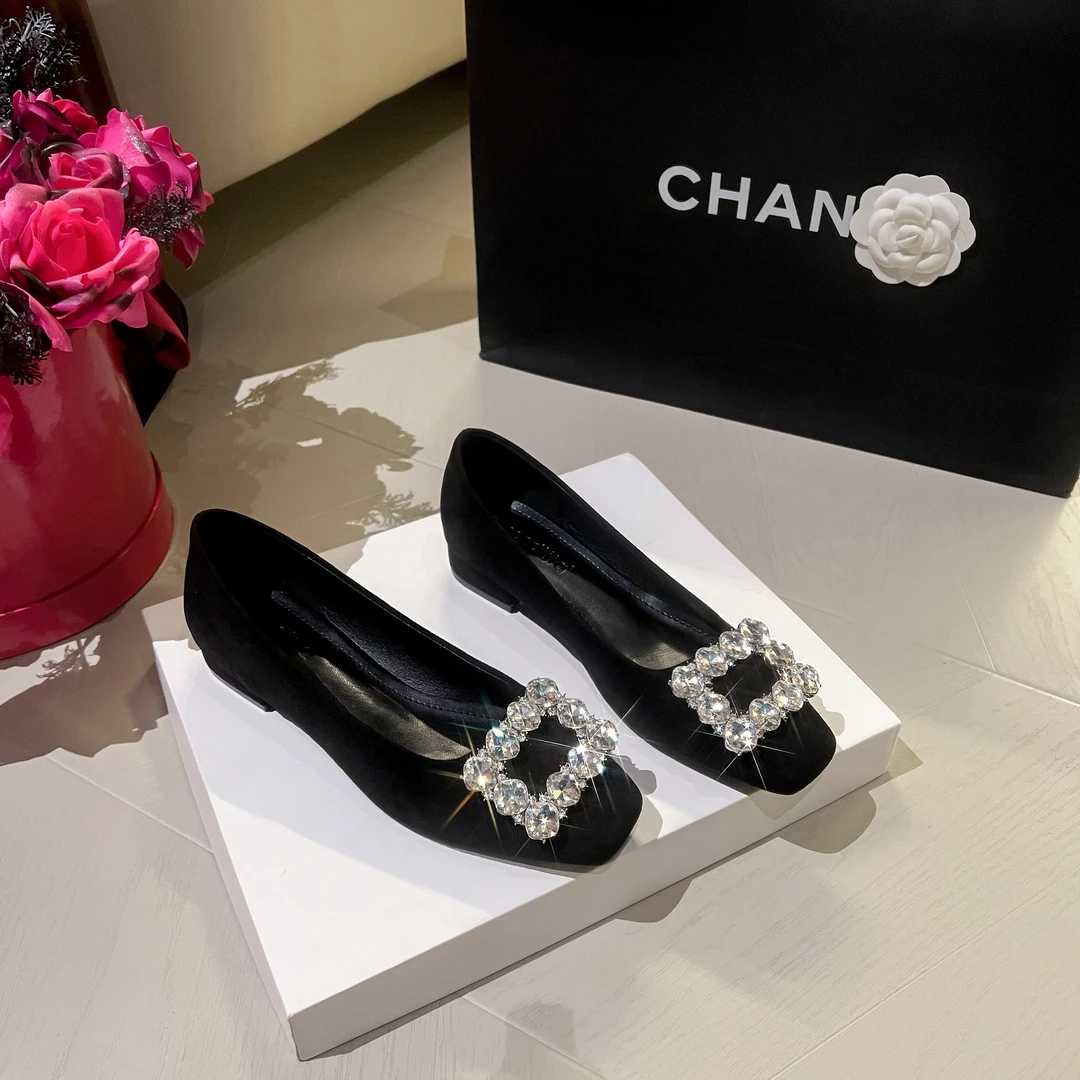 2025年新款水钻方扣耀眼浅口气质方头单鞋粗跟时尚高级一脚蹬