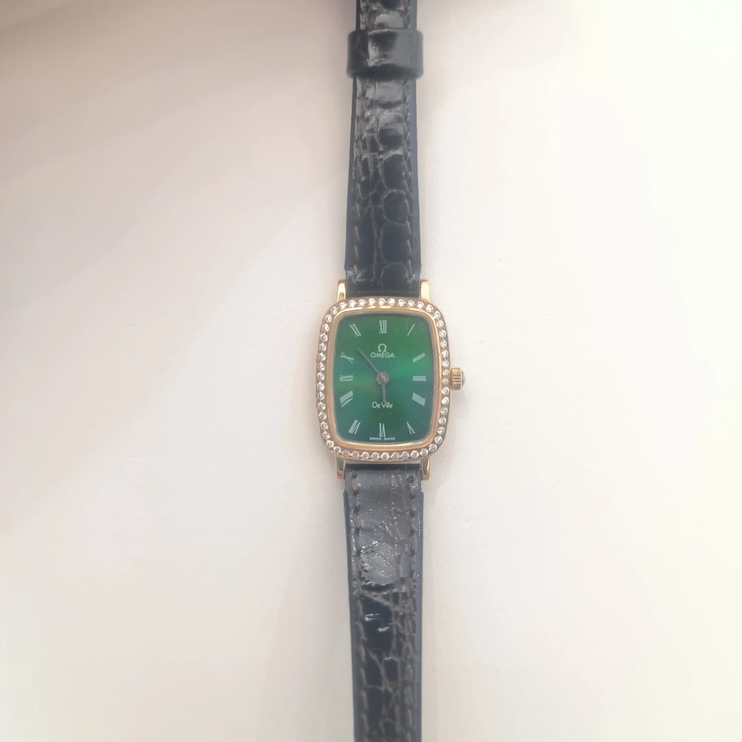 95新 Omega/欧米茄 07700/18*22方盘/带扣后配/后钻盘