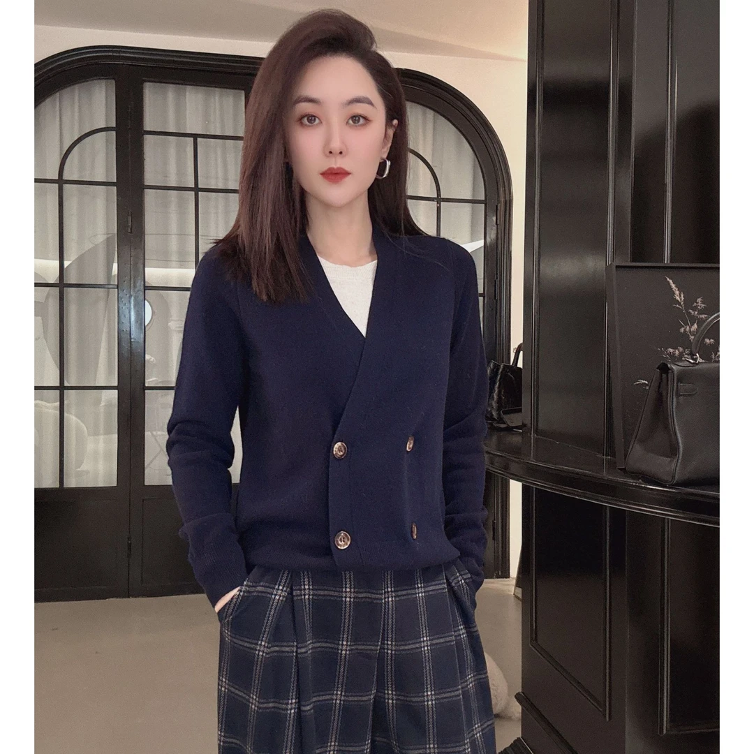 慕兰繁浮秋季新款高级气质假两件圆领套装针织慵懒衬衫ML-88642