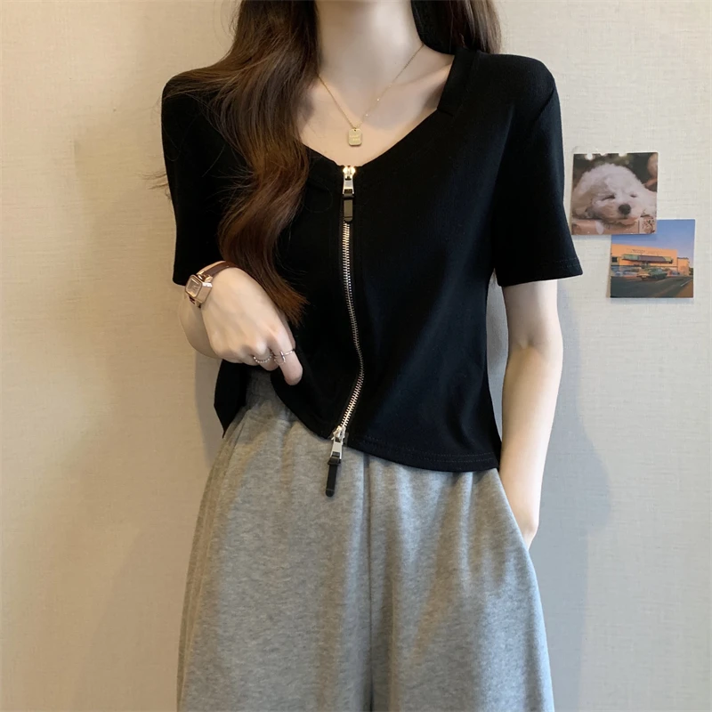 大码设计感短袖正肩T恤女夏季胖mm洋气百搭显瘦遮肉打底短款上衣