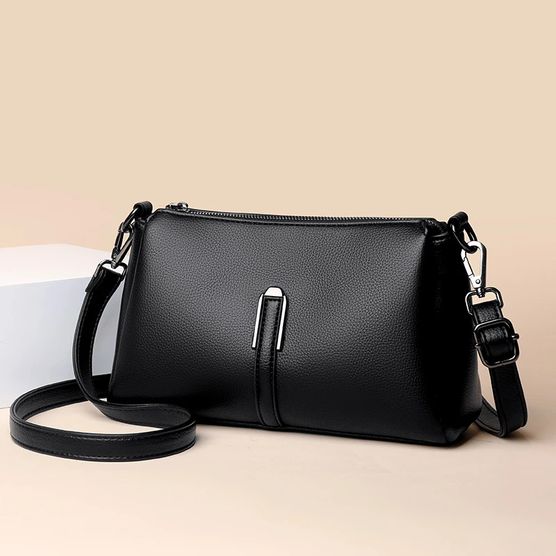 品牌真皮斜挎包女2024新款高档中年妈妈包软单肩包休闲牛皮小方包