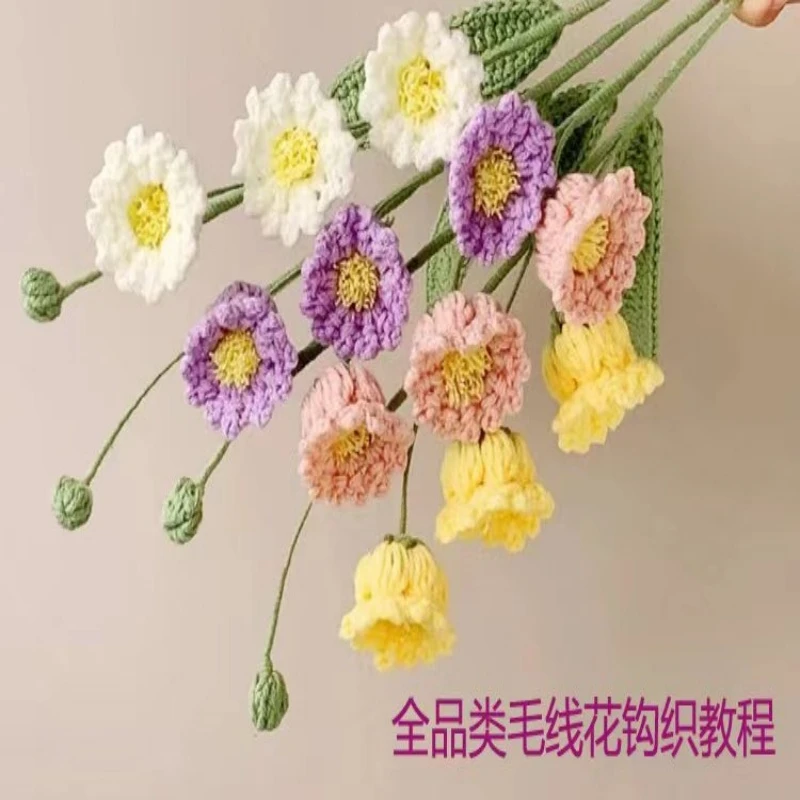 钩织各种毛线花，玩偶，挂件，头饰，杯套，帽子等等