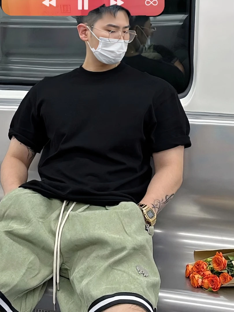 特大码男装300斤港风复古简约纯色短袖T恤男夏季宽松百搭纯棉上衣