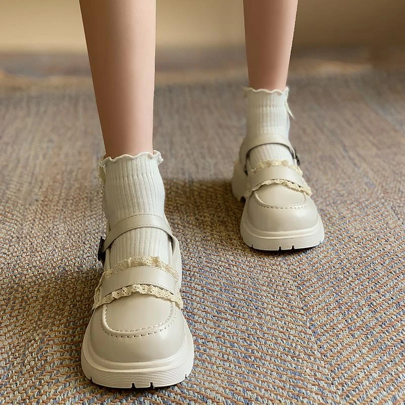白色玛丽珍鞋女小皮鞋春夏季2024新款配裙子厚底一字扣日系jk单鞋