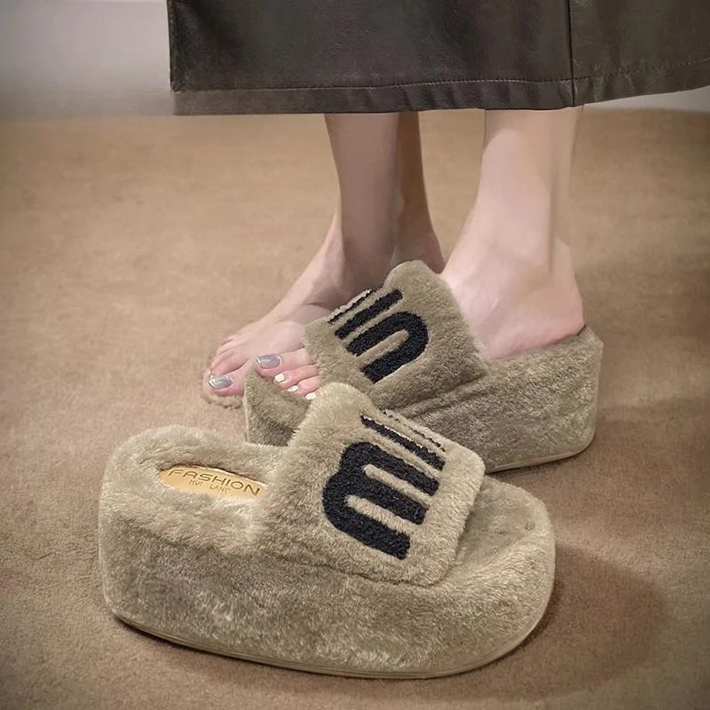 厚底坡跟增高毛毛拖鞋女外穿2024秋冬新款时尚舒适一字棉拖配裙子