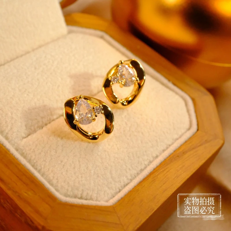 铜合金耳饰 韩国ins潮网红简约个性耳钉小众设计感耳饰女F1442