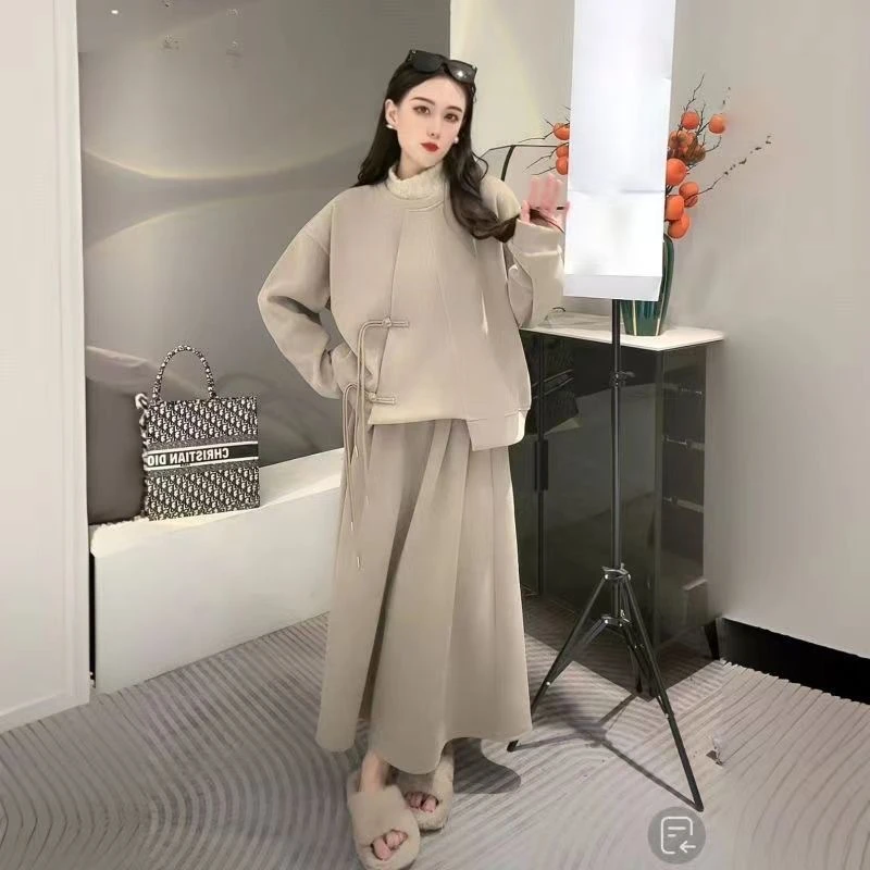 设计感新中式国风套装女秋冬加绒设休闲时尚盘扣上衣半身裙两件套