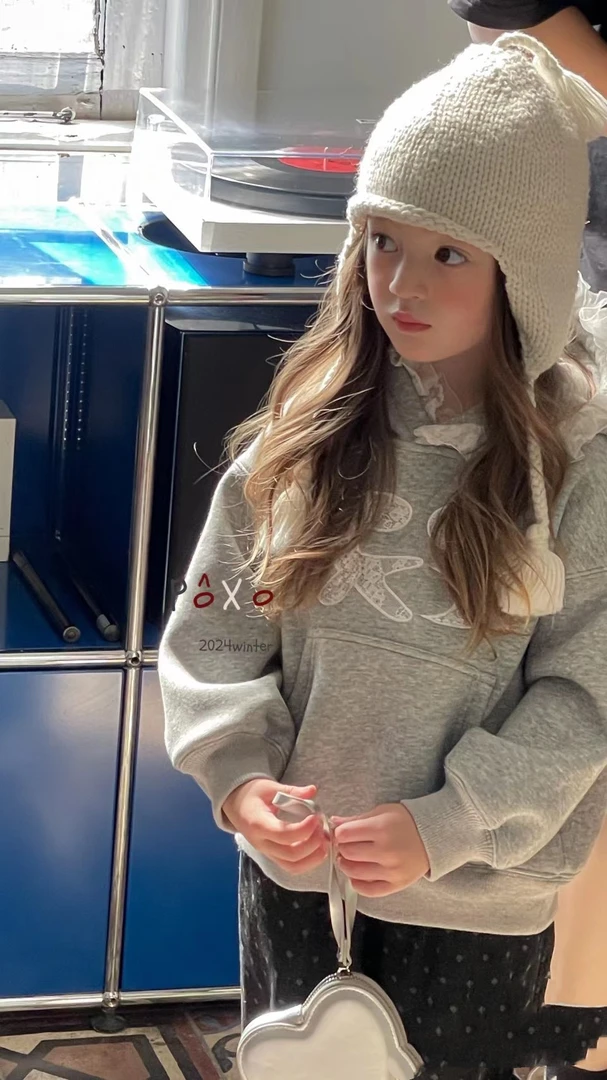 儿童卫衣加绒 蕾丝