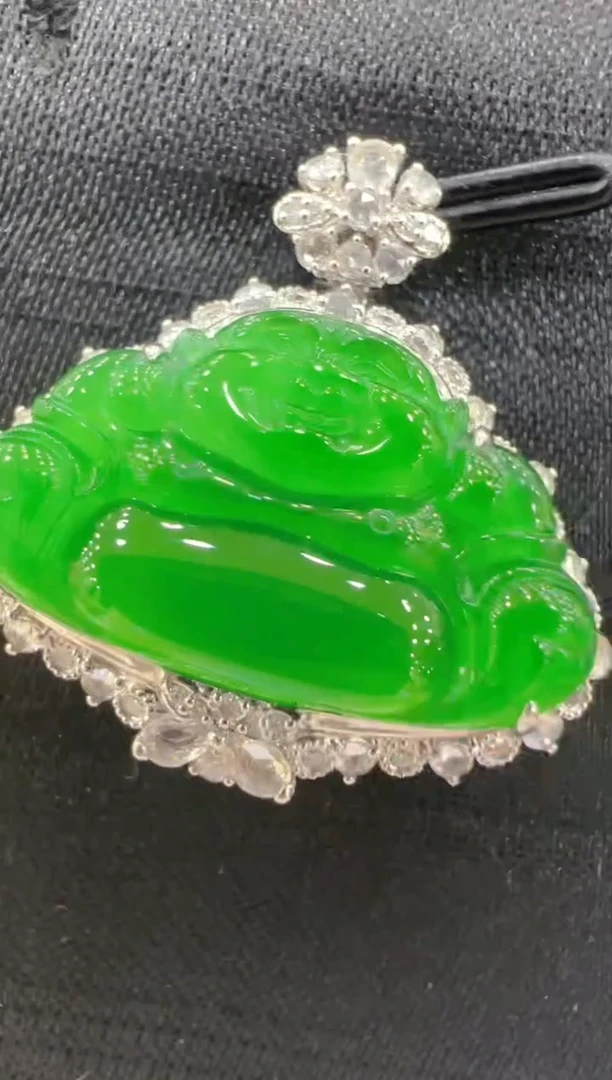 【闪购商品】翡翠吊坠(不含链)18K金镶嵌多样性团购发一件