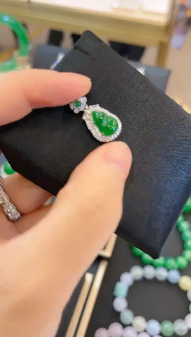 【闪购商品】翡翠吊坠银S925镶嵌多样性团购发一件