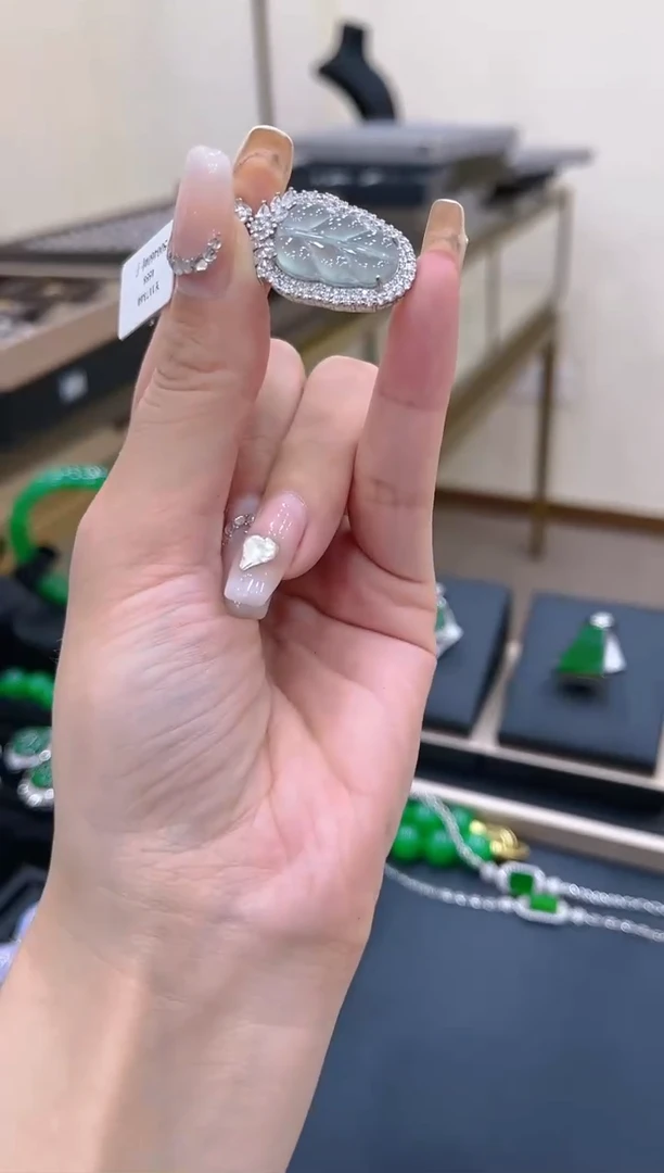 【闪购商品】翡翠吊坠银S925镶嵌团购多样性发货只发一件