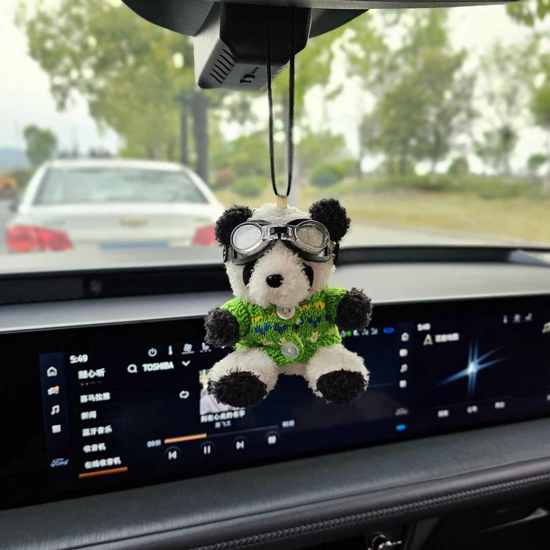飞行员熊猫汽车挂件包包钥匙扣挂饰车内装饰可爱玩偶公仔新车礼物