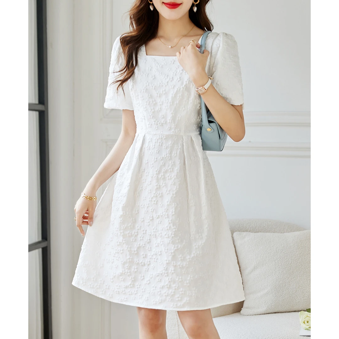 尚静纯色简约仙女风连衣裙2025夏季新款肌理收腰A字裙女收腰显瘦