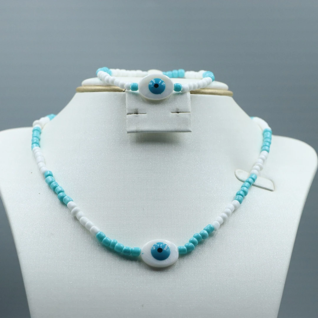 非金属合成锆石项链 蓝天项链手链耳钉三件套，时尚款女款可爱手工