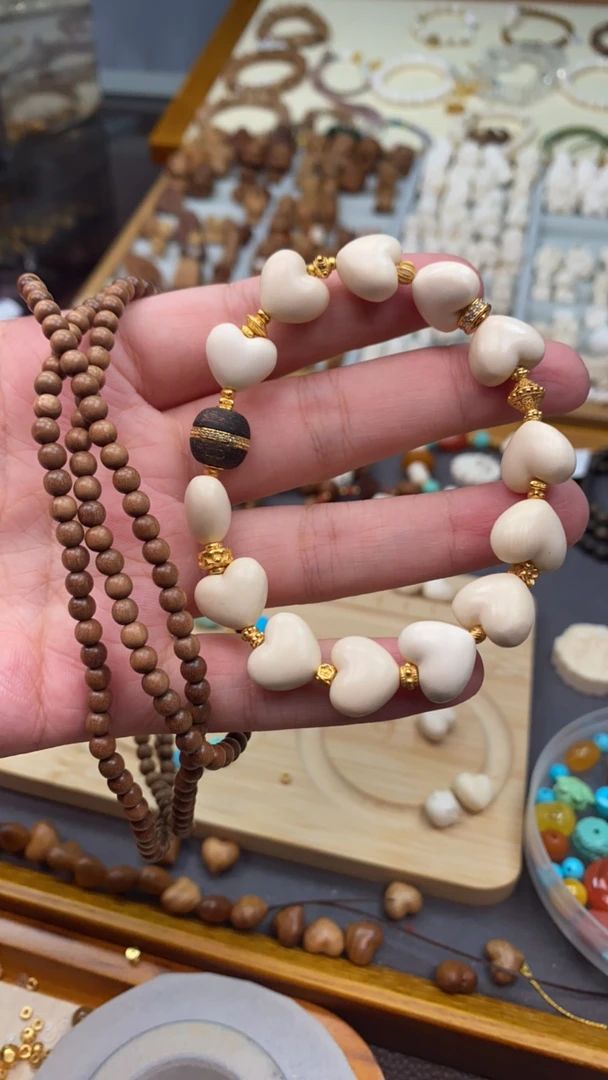 星月吊坠印度迈索尔老山檀香