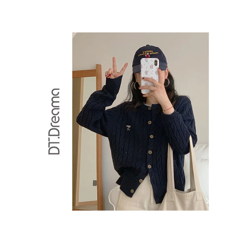 学院风休闲刺绣麻花针织开衫外套女秋季新款圆领灰色毛衣长袖上衣