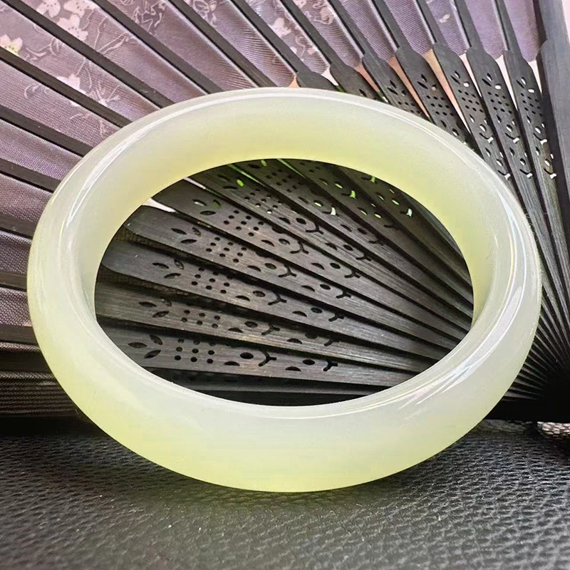 工厂新疆正品精美玉镯子正圈F003女士百搭高冰白手镯女款妈妈