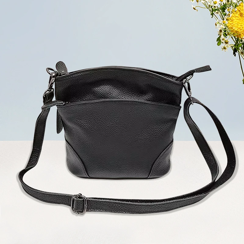 黑色简约多隔层经典时尚休闲百搭单肩头层牛皮女士斜挎包真皮包包