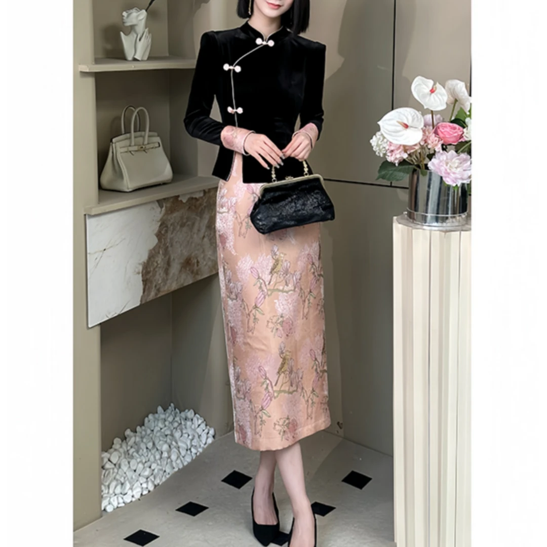两件套】高贵优雅新中式丝绒上衣绣花半身裙新款入秋一整套女3256