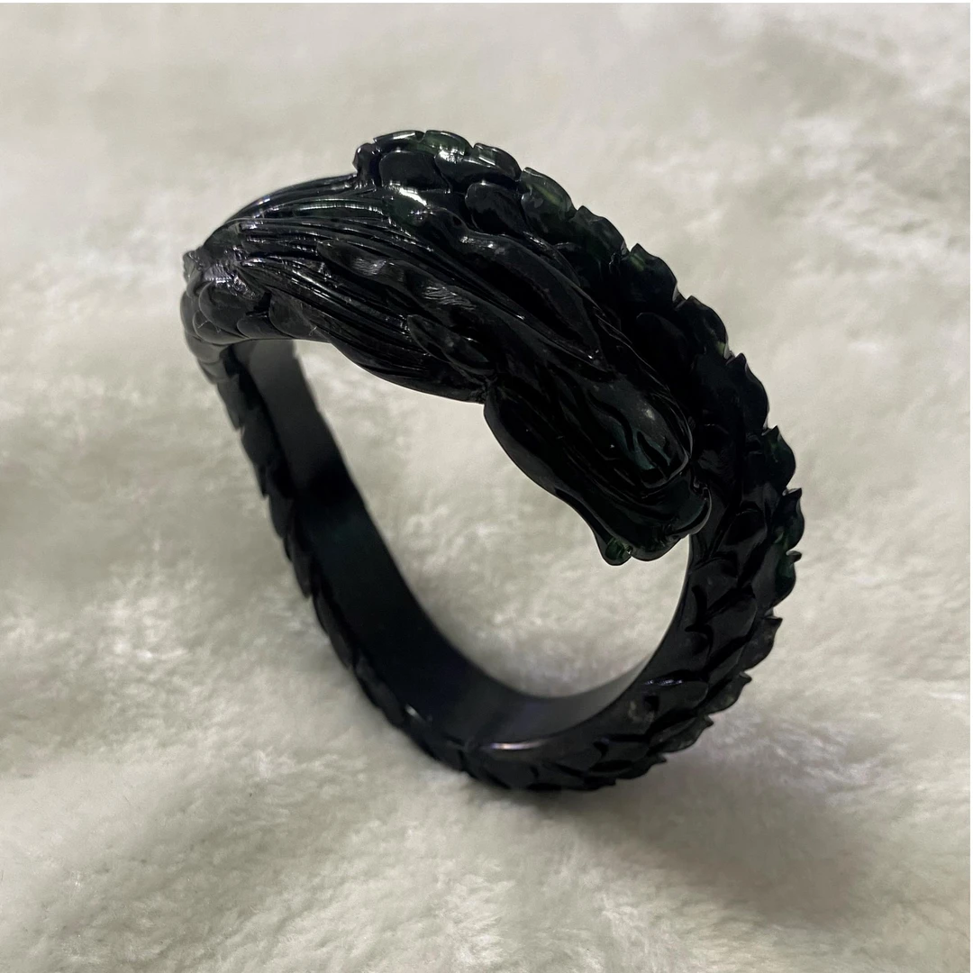 盘龙岫玉手镯手工黑色501料子内含有金属矿物质纯天然介意者勿拍