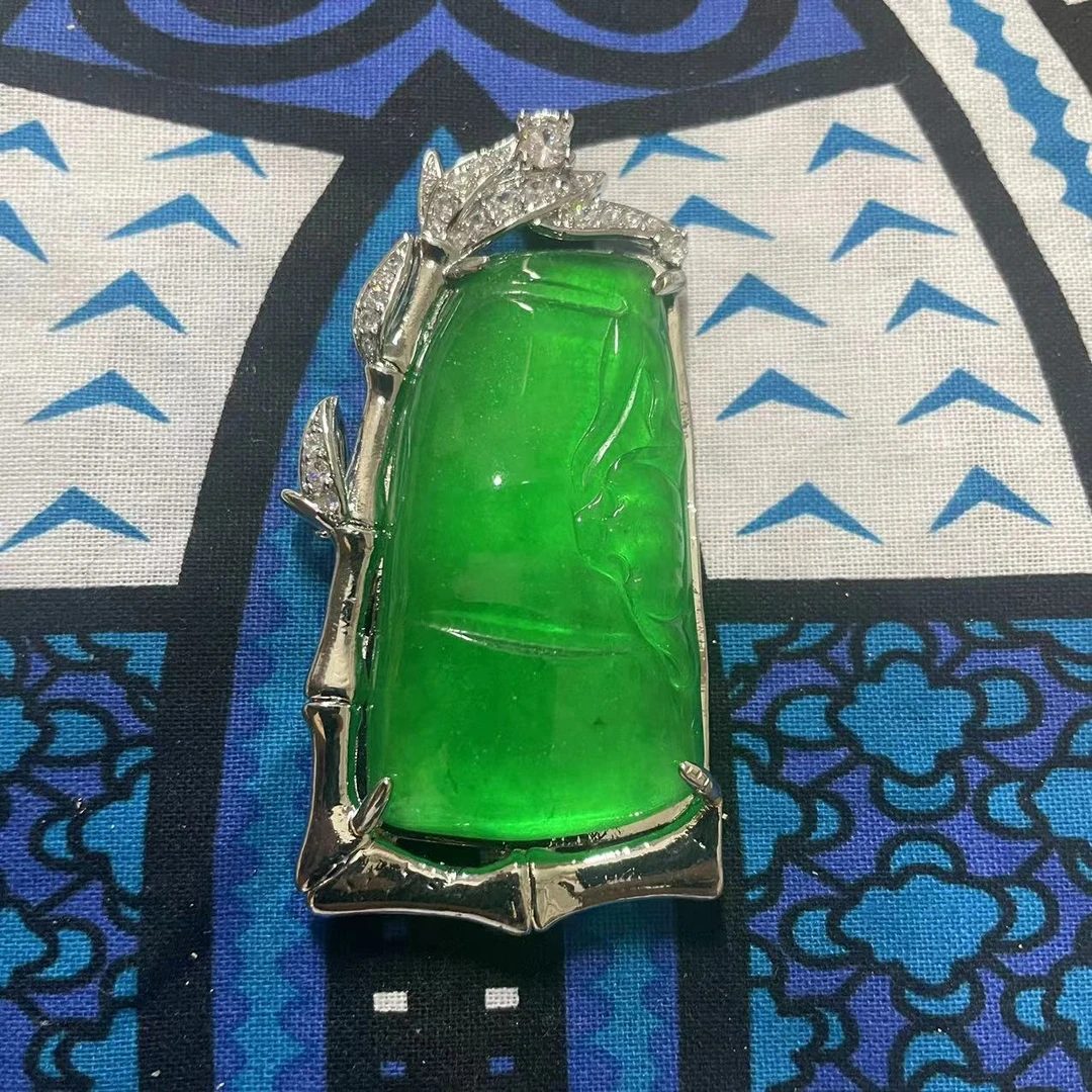 洛尔高端k366吊坠约长50.5宽26.5高8多样性发货