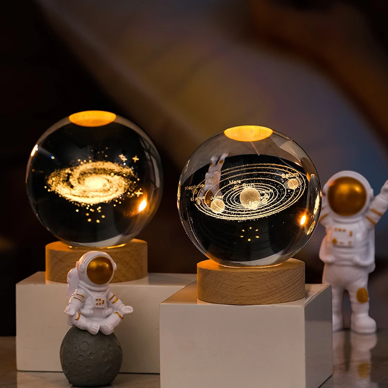 星空小夜灯投影发光玻璃球摆件银河系毕业季六一儿童礼物送同学