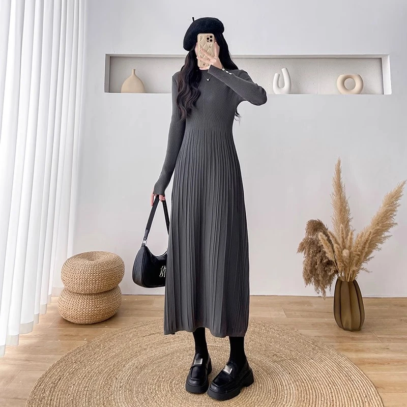 #9007针织连衣裙女秋冬新款收腰显瘦气质长款毛衣裙过膝长裙打底