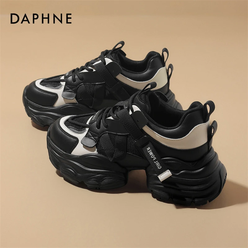 达芙妮老爹鞋女鞋2025新款春夏网红百搭黑色休闲鞋运动厚底ins风