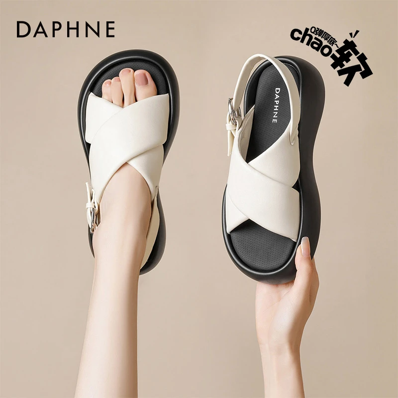 达芙妮厚底高回弹女士凉鞋2025夏季新款一字拖休闲百搭露趾沙滩鞋